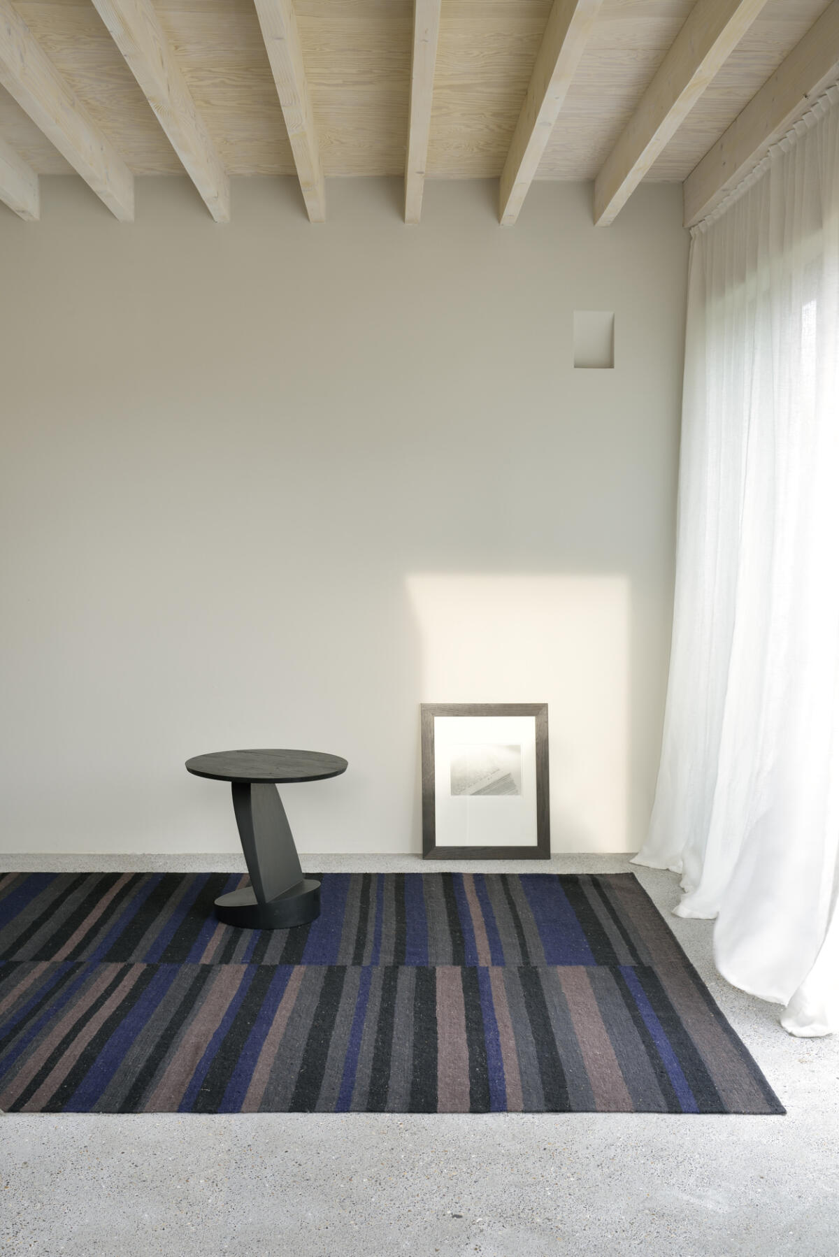 Cobalt kilim rug - Image 2