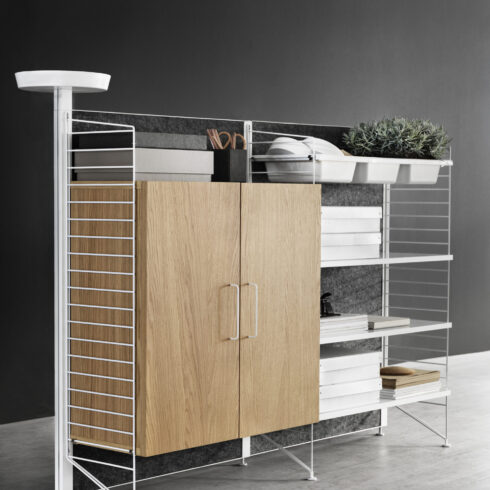 Upright for freestanding