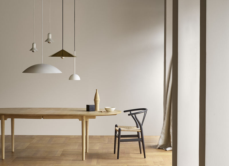 CH339 Dining table - Image 2